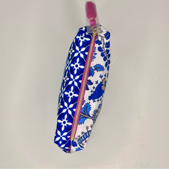 Two Sided Pattern Estée Lauder Makeup Travel Clutch - Picture 2 of 11